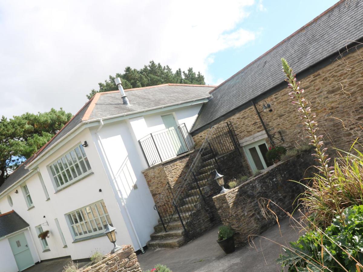 Tregoninny Vineyard And Woodland Farmhouse Truro Exterior photo