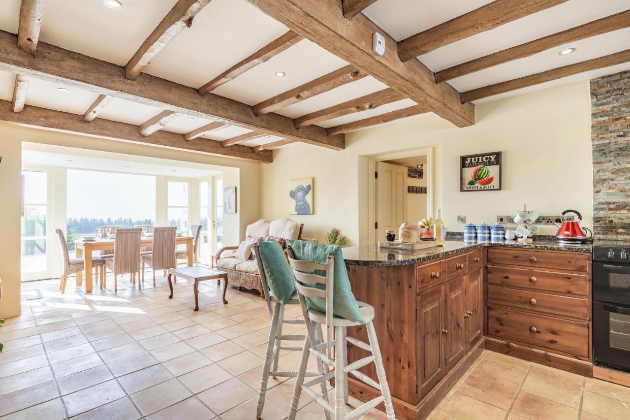 Tregoninny Vineyard And Woodland Farmhouse Truro Exterior photo